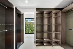 899 NE 71st St, Miami, FL 33138 - Photo 23