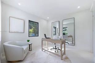 899 NE 71st St, Miami, FL 33138 - Photo 35