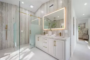 899 NE 71st St, Miami, FL 33138 - Photo 19