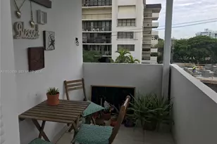 1075 93rd St, Bay Harbor Islands, FL 33154 - Photo 11