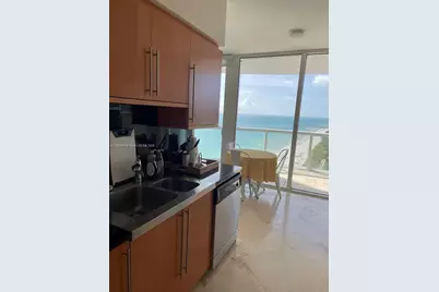 6365 Collins Ave #3404, Miami Beach, FL 33141 - Photo 1