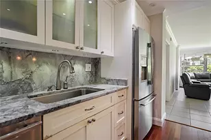 1700 NE 105th St, Miami Shores, FL 33138 - Photo 15