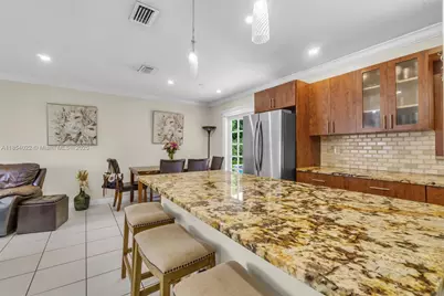 9435 SW 181st Ter, Palmetto Bay, FL 33157 - Photo 15