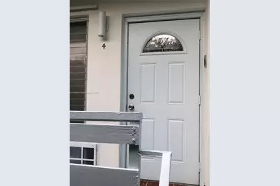 7725 Carlyle Ave #4, Miami Beach, FL 33141 - Photo 13