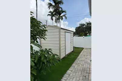 1628 Arthur St, Hollywood, FL 33020 - Photo 7