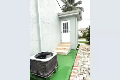 1628 Arthur St, Hollywood, FL 33020 - Photo 21