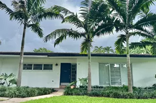 5801 SW 100th St, Pinecrest, FL 33156 - Photo 1