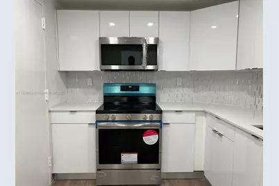 500 Bayview Dr #1120, Sunny Isles Beach, FL 33160 - Photo 5