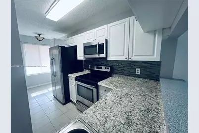 1069 Coral Club Dr #1069, Coral Springs, FL 33071 - Photo 3