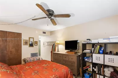 1425 Arthur St #205A, Hollywood, FL 33020 - Photo 17