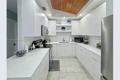 7580 SW 29th St, Miami, FL 33155 - Photo 11