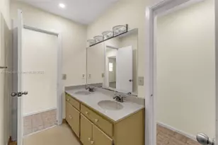 9130 SW 101st Ave, Miami, FL 33176 - Photo 13