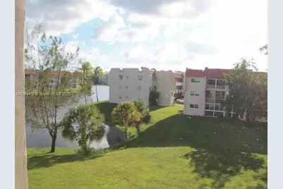 8000 N Sunrise Lakes Dr #309, Sunrise, FL 33322 - Photo 27