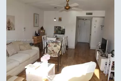 8000 N Sunrise Lakes Dr #309, Sunrise, FL 33322 - Photo 5