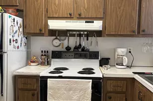 8000 N Sunrise Lakes Dr, Sunrise, FL 33322 - Photo 13