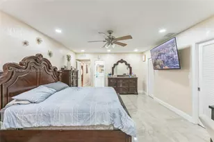 5706 S Travelers Palm Ln, Tamarac, FL 33319 - Photo 7