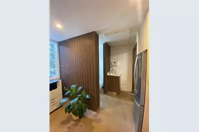 700 W 51st St, Miami Beach, FL 33140 - Photo 23