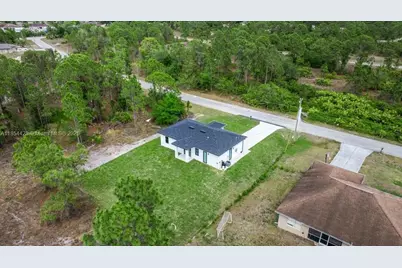 1262 Bowles Ave, Lehigh Acres, FL 33913 - Photo 11