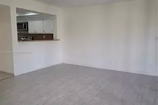 2921 SW 87th Ave, Davie, FL 33328 - Photo 5