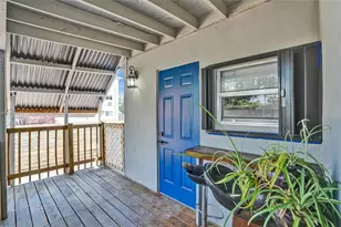 2137 SW 4th St, Miami, FL 33135 - Photo 21
