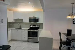 2780 NE 183rd St, Aventura, FL 33160 - Photo 3