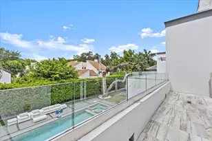 19914 NE 19th Ct, Miami, FL 33179 - Photo 23