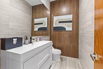 19914 NE 19th Ct, Miami, FL 33179 - Photo 17