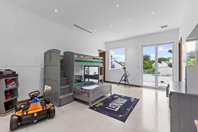 19914 NE 19th Ct, Miami, FL 33179 - Photo 37