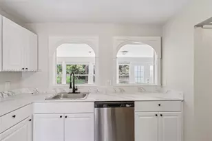 11382 N 59th St N, West Palm Beach, FL 33411 - Photo 5