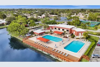 604 Laconia Cir #B, Lake Worth, FL 33467 - Photo 37