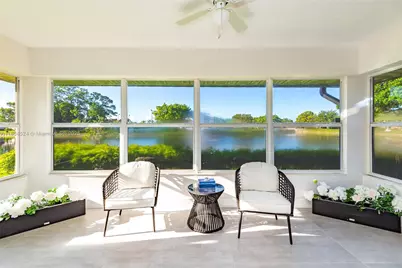 604 Laconia Cir #B, Lake Worth, FL 33467 - Photo 11