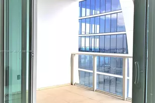 1040 Biscayne Blvd, Miami, FL 33132 - Photo 15