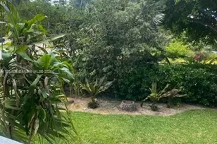 1121 Crandon Blvd, Key Biscayne, FL 33149 - Photo 25