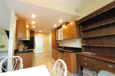 1121 Crandon Blvd #E108, Key Biscayne, FL 33149 - Photo 21