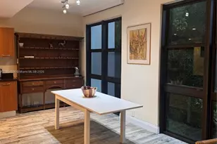 1121 Crandon Blvd, Key Biscayne, FL 33149 - Photo 19