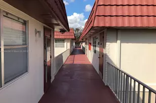 591 Saxony M, Delray Beach, FL 33446 - Photo 3