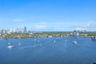 17301 Biscayne Blvd, North Miami Beach, FL 33160 - Photo 1