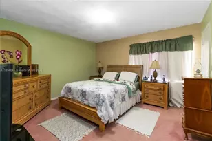 765 W 80th St, Hialeah, FL 33014 - Photo 15