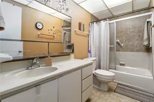 765 W 80th St, Hialeah, FL 33014 - Photo 17