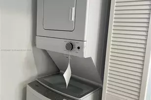 730 12th St, Miami Beach, FL 33139 - Photo 11