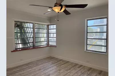 730 12th St #10, Miami Beach, FL 33139 - Photo 5