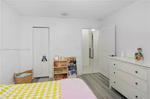 10921 NW 88th Terrace, Doral, FL 33178 - Photo 17