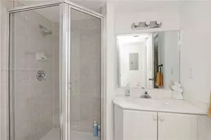 10921 NW 88th Terrace, Doral, FL 33178 - Photo 19