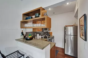 815 Euclid Ave, Miami Beach, FL 33139 - Photo 7