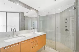 16699 Collins Ave, Sunny Isles Beach, FL 33160 - Photo 35