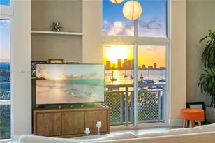 1701 Sunset Harbour Dr, Miami Beach, FL 33139 - Photo 3