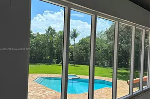 10600 SW 69th Ave, Pinecrest, FL 33156 - Photo 27