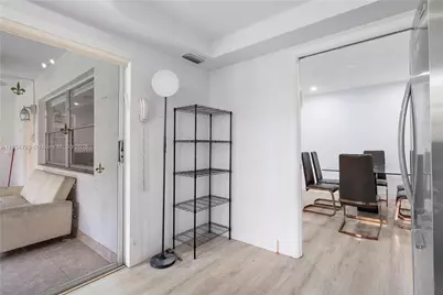 180 NE 12th Ave #10A, Hallandale Beach, FL 33009 - Photo 5