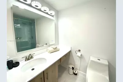 251 174th St #615, Sunny Isles Beach, FL 33160 - Photo 9