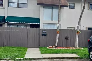 11339 SW 71st Ln, Miami, FL 33173 - Photo 1